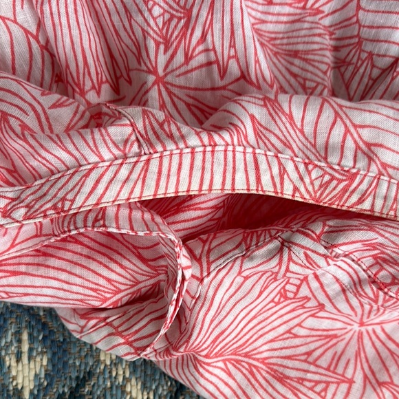 Tommy Bahama Pink and White 100% Linen Button Down Shirt - Picture 4 of 5